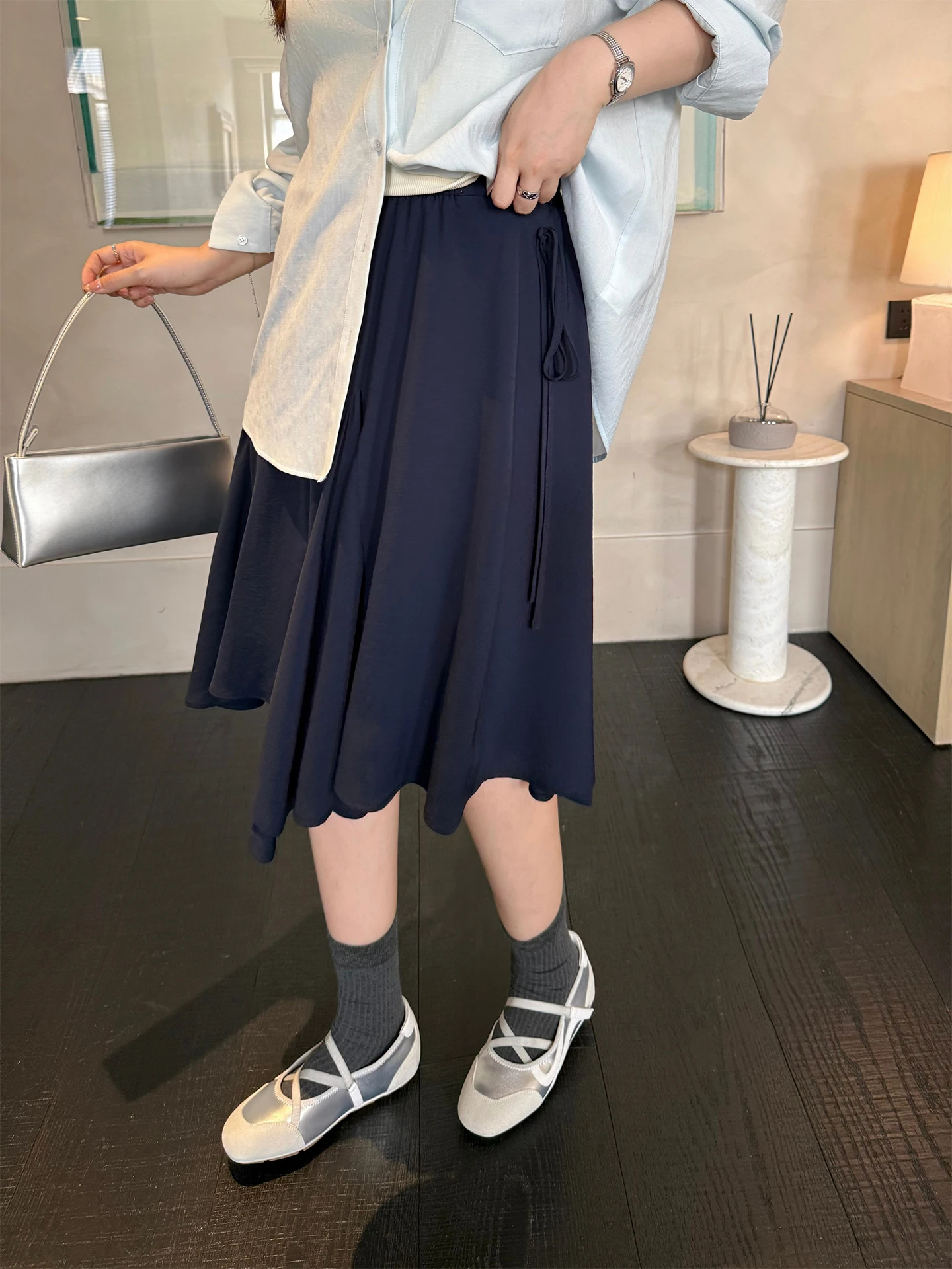 High Waist Asymmetrical Korean Style plus Size Half Skirt for Plump Sister Casual Polyester Fiber A-Line Skirt
High Waist Asymmetrical Korean Style plus Size Half Skirt for Plump Sister Casual Polyester Fiber A-Line Skirt
