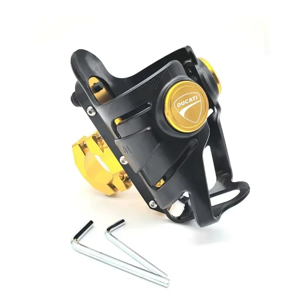 Аксессуар для мотоцикла, модифицированный держатель для чашки, клетка для бутылки с водой из алюминиевого сплава, подставка для DUCATI SCRAMBLER 800 MONSTER 937
Аксессуар для мотоцикла, модифицированный держатель для чашки, клетка для бутылки с водой из алюминиевого сплава, подставка для DUCATI SCRAMBLER 800 MONSTER 937