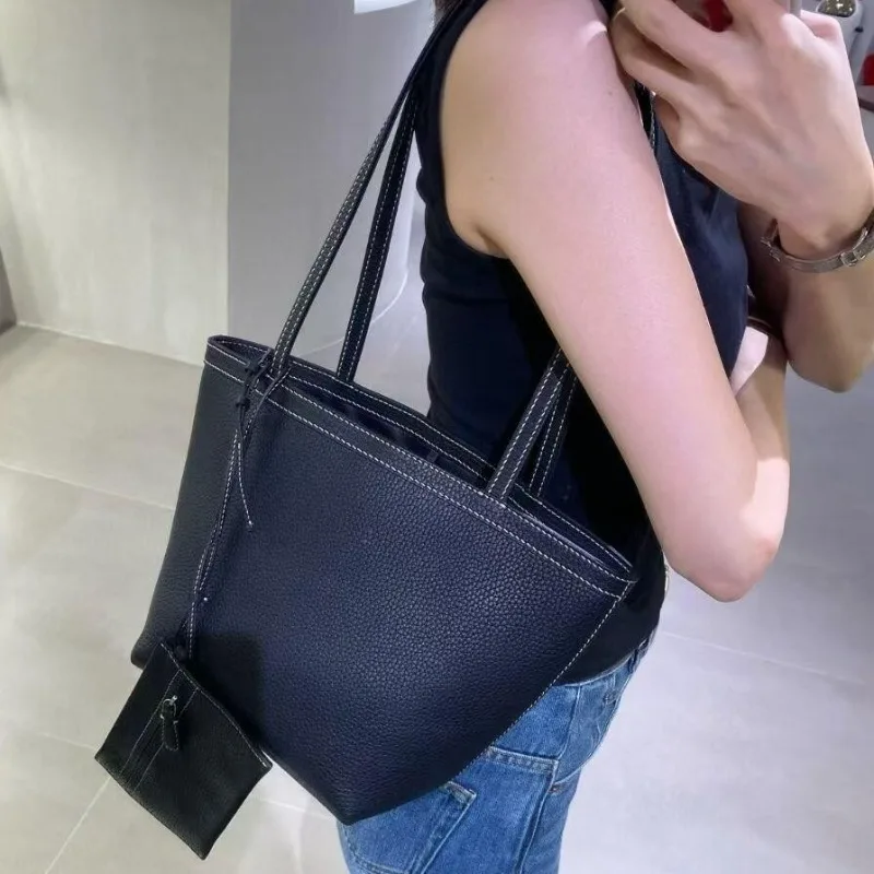 Сумка-тоут Niche Row с узором личи из натуральной кожи, универсальная, простая, портативная, в стиле корзины, на плечо
Сумка-тоут Niche Row с узором личи из натуральной кожи, универсальная, простая, портативная, в стиле корзины, на плечо