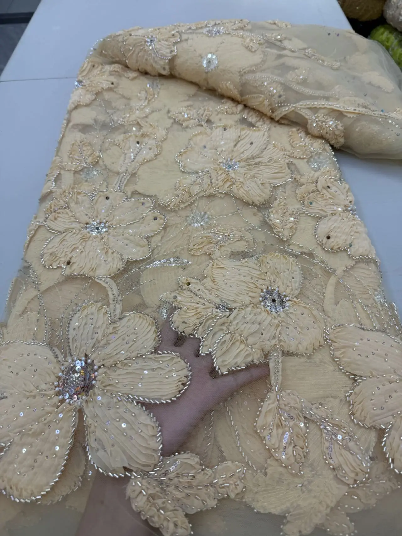 2025 африканская нигерийская вышивка блестками, тюль, кружевная ткань, высокое качество, бисер, камень, платья для выпускного вечера, шитье, гипюр, 5 ярдов, JY479 
2025 африканская нигерийская вышивка блестками, тюль, кружевная ткань, высокое качество, бисер, камень, платья для выпускного вечера, шитье, гипюр, 5 ярдов, JY479