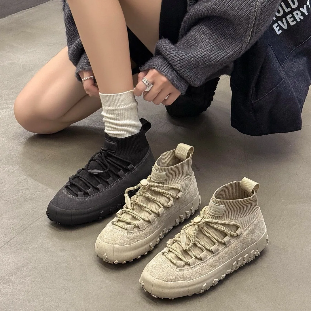 Women Leather Thick Soled Casual High Top Shoes Soft Soled Sports Shoes Outdoor Elastic Band Design Fashionable Women Shoes
Women Leather Thick Soled Casual High Top Shoes Soft Soled Sports Shoes Outdoor Elastic Band Design Fashionable Women Shoes