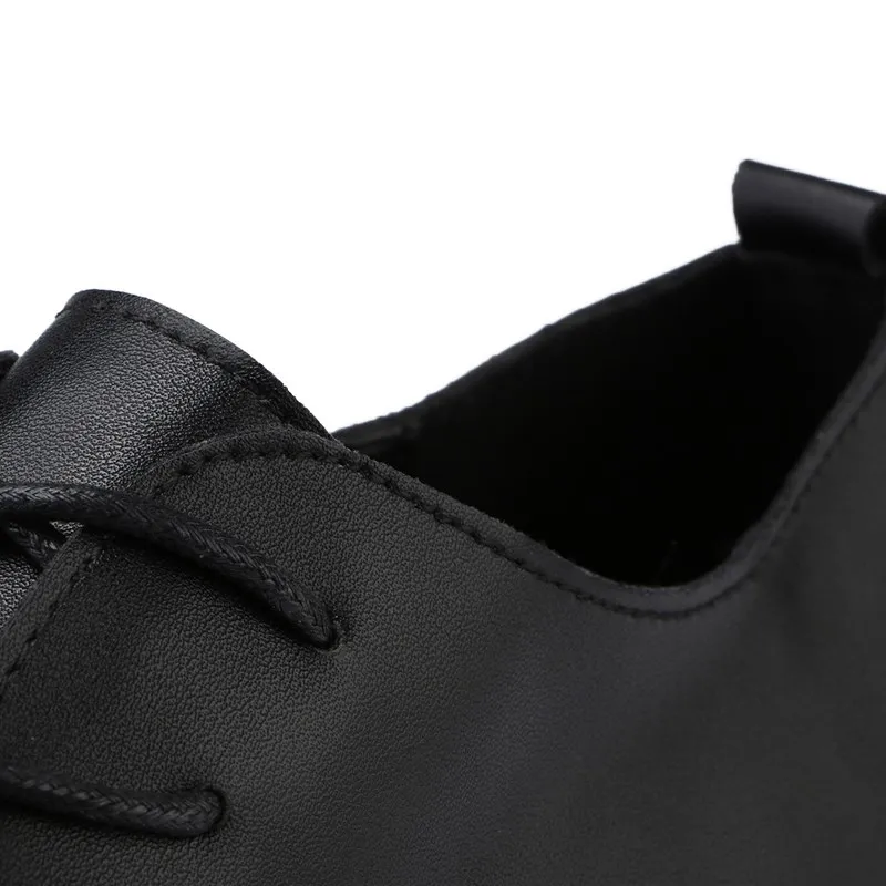 Fashionable Business Men's Leather Shoes 2018 New Style Casual Mixed Material Upgraded Version Oxford Shoes for Men
Fashionable Business Men's Leather Shoes 2018 New Style Casual Mixed Material Upgraded Version Oxford Shoes for Men