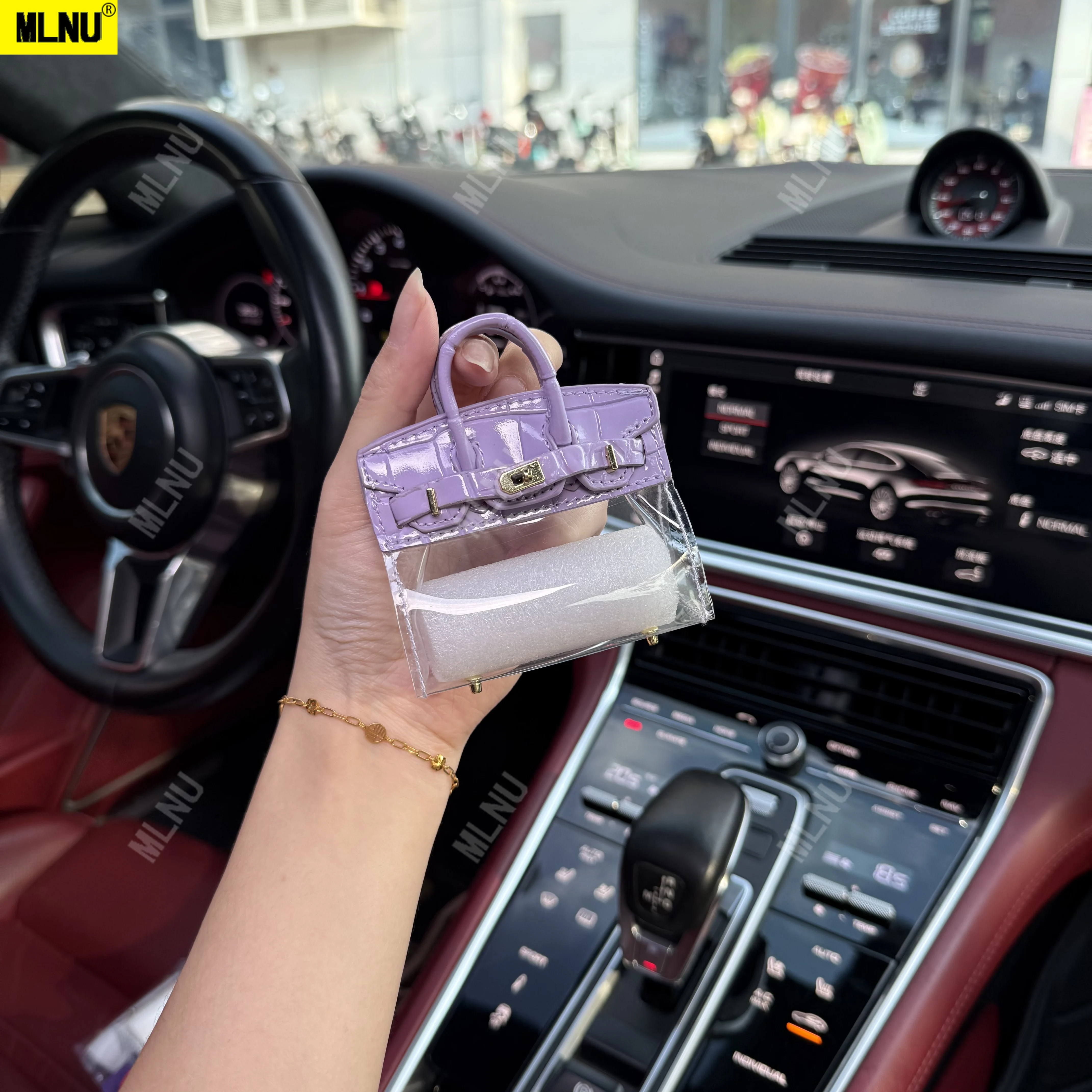 Fashion Transparent Earphone Storage Bag with Lanyard - AirPods Case, Mini Bag Charm,Accessory for Portable Outings
Fashion Transparent Earphone Storage Bag with Lanyard - AirPods Case, Mini Bag Charm,Accessory for Portable Outings