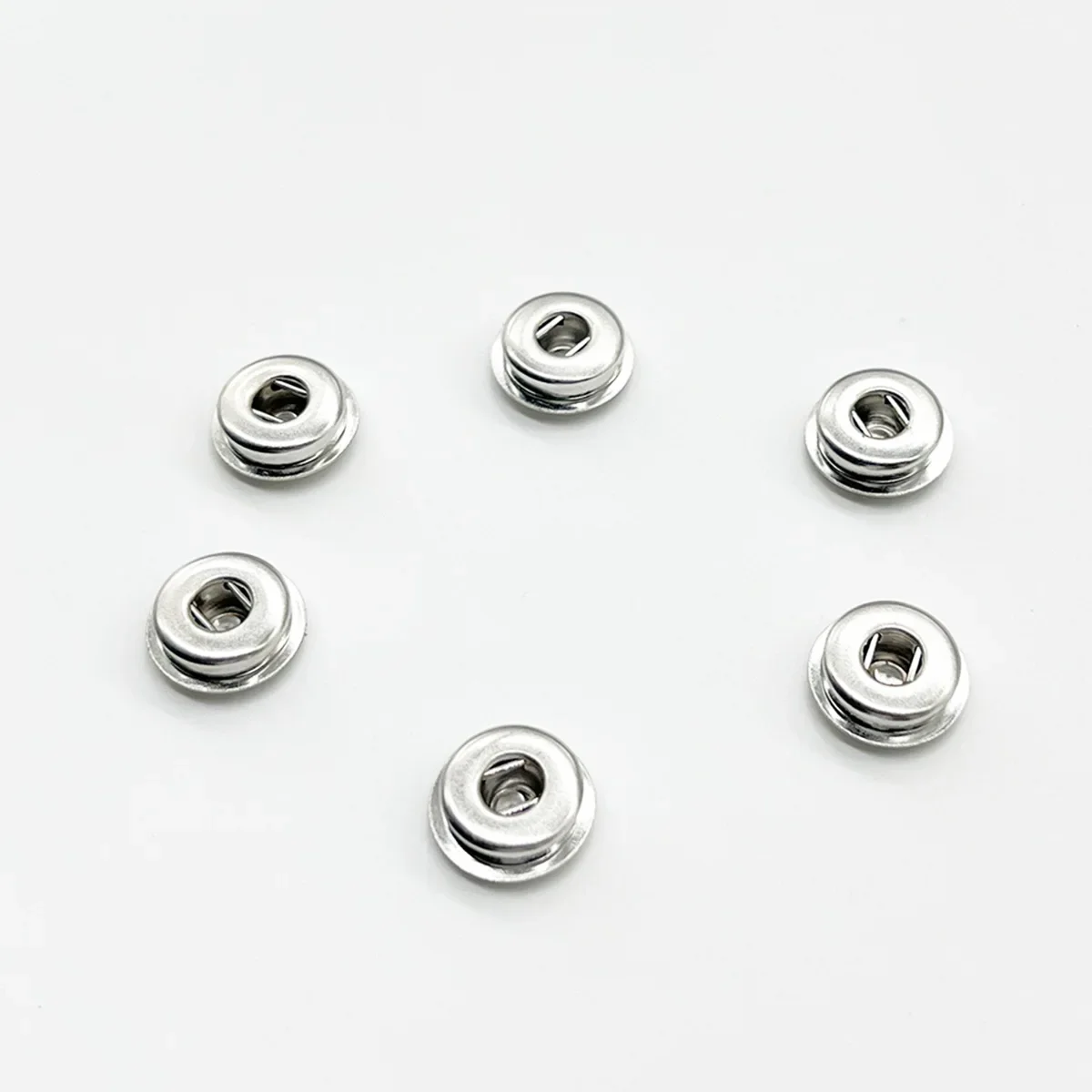 50pc/100p c3.5mm ECG Electrode Female Buckle ECG Detection Accessories Lead Wire Buckle Therapy Device PCB Electrode SMT Buckle
50pc/100p c3.5mm ECG Electrode Female Buckle ECG Detection Accessories Lead Wire Buckle Therapy Device PCB Electrode SMT Buckle
