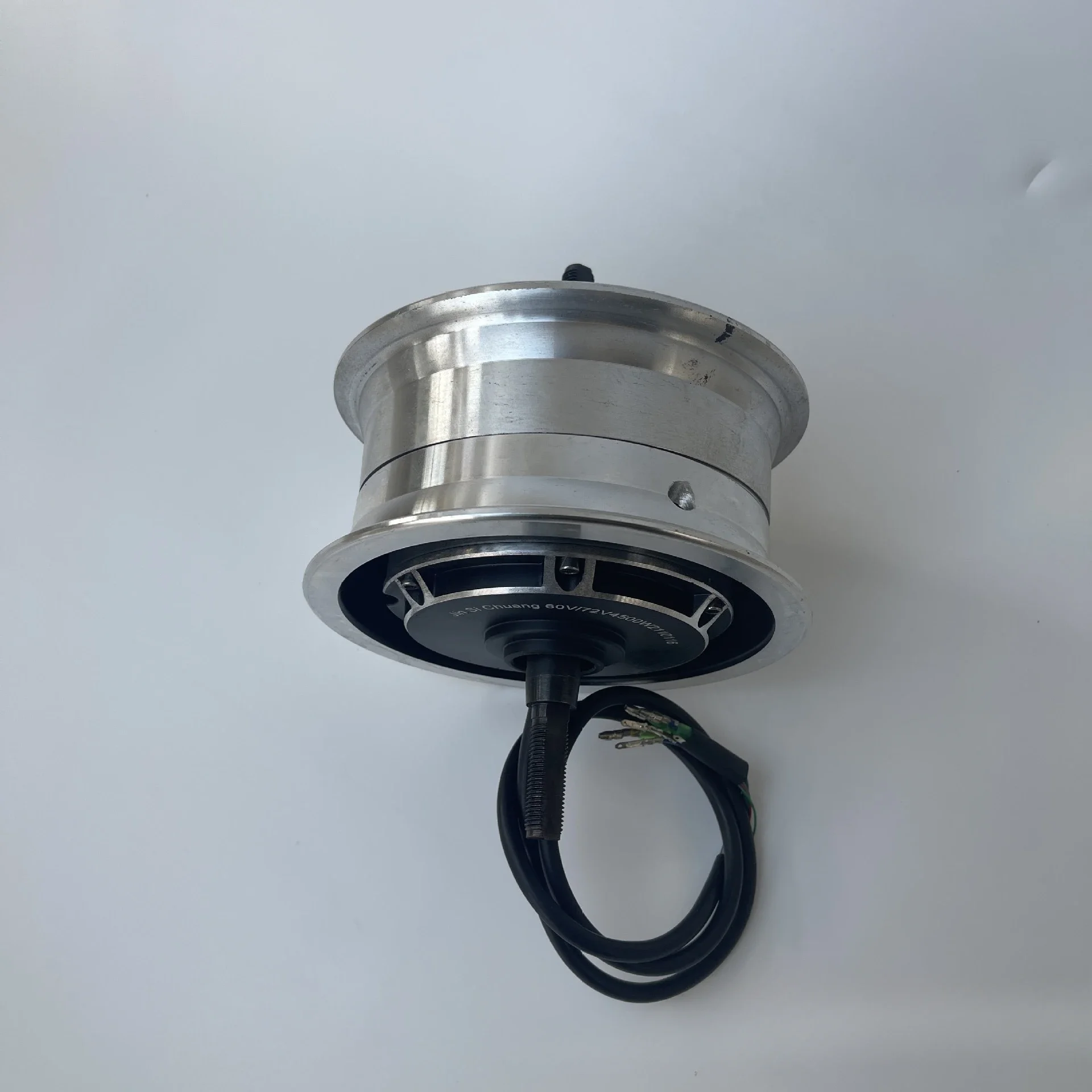 11 inch scooter high power split motor off-road scooter high speed motor electric vehicle motorcycle motor
11 inch scooter high power split motor off-road scooter high speed motor electric vehicle motorcycle motor