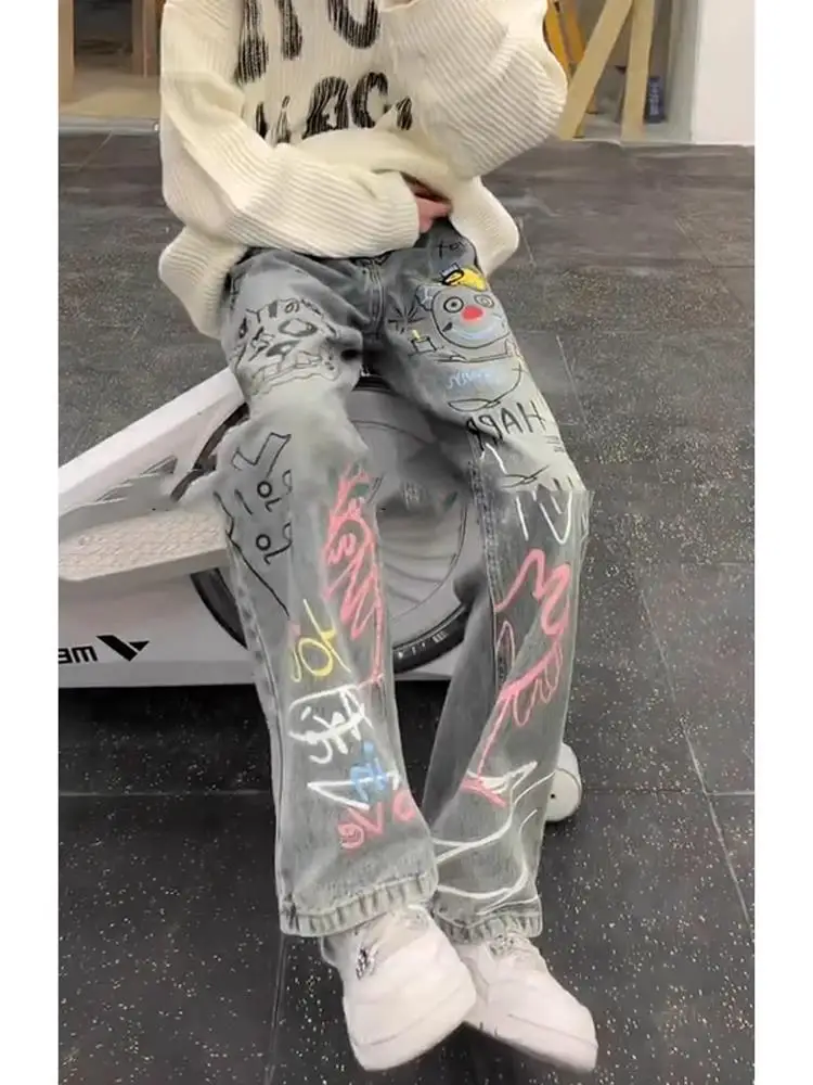 American High Street fiti Jeans Men Summer Retro Small Straight Tube Pants Trendy Brand Haome Loose Straight Leg Jeans
American High Street fiti Jeans Men Summer Retro Small Straight Tube Pants Trendy Brand Haome Loose Straight Leg Jeans