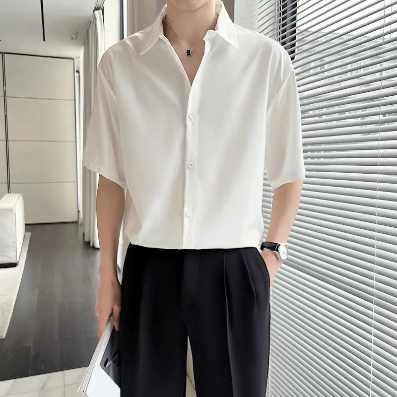 Summer Men's Slim Fit Short Sleeve Shirt Hang Sensation No Ironing Required Fashionable Casual Korean Style Lightweight Shirt
Summer Men's Slim Fit Short Sleeve Shirt Hang Sensation No Ironing Required Fashionable Casual Korean Style Lightweight Shirt