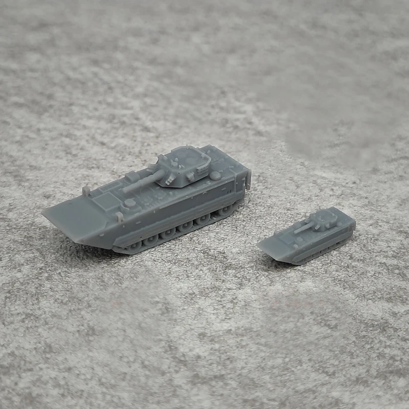 5 шт., Неокрашенная модель гусеничного бронированного танка, длина 1,33/2,66 см
5 шт., Неокрашенная модель гусеничного бронированного танка, длина 1,33/2,66 см