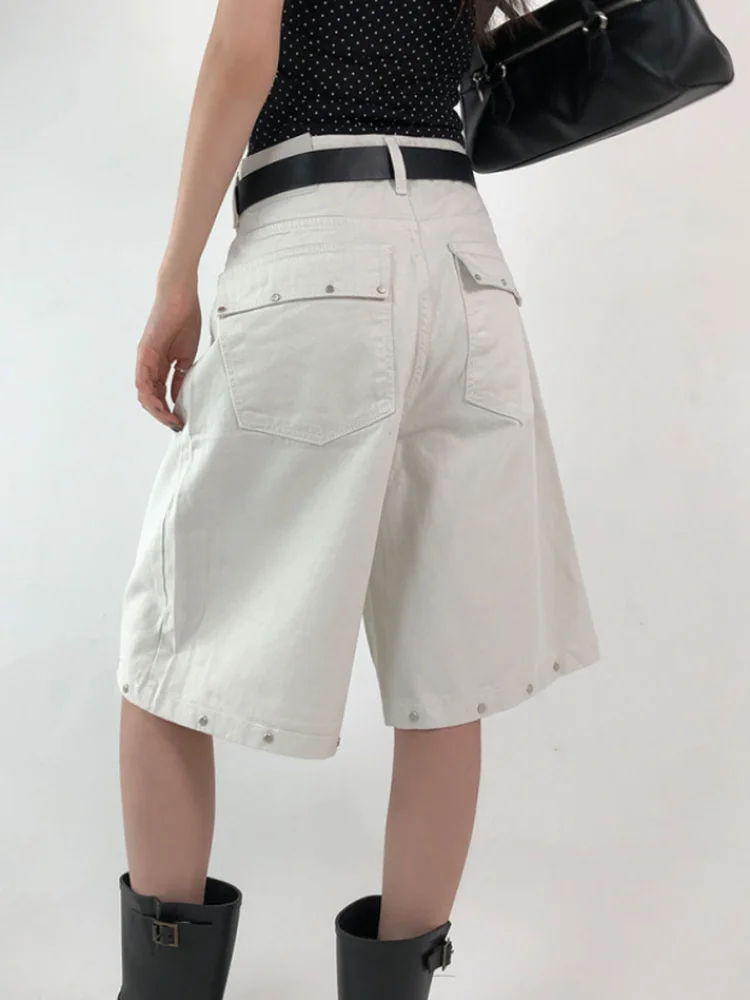High Waist Wide Leg Five-Point Jeans Women Loose Slimming Nailhead Trim Straight Casual Shorts Denim Pants Girls Summer Fashion
High Waist Wide Leg Five-Point Jeans Women Loose Slimming Nailhead Trim Straight Casual Shorts Denim Pants Girls Summer Fashion
