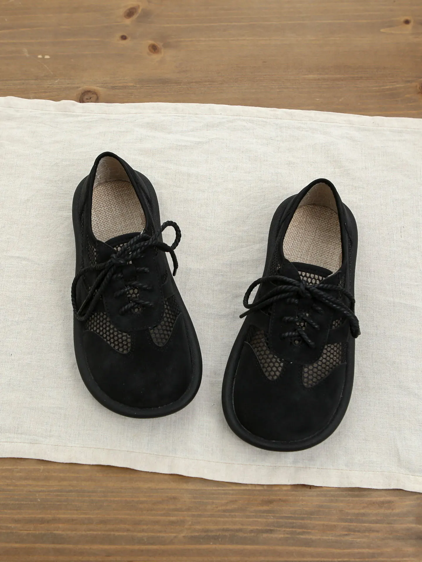 Women's Summer Flat Sandals T-Strap Shoes Casual Forest System College Style Breathable Mesh Slip-On Shoes
Women's Summer Flat Sandals T-Strap Shoes Casual Forest System College Style Breathable Mesh Slip-On Shoes