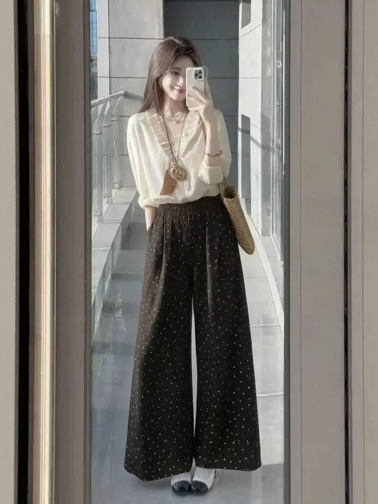 Summer New Style Women's Fashion Set Korean Light Maturity Wind Snowflake Shirt Polka Dot Wide Leg Pants High Waist Long Pants
Summer New Style Women's Fashion Set Korean Light Maturity Wind Snowflake Shirt Polka Dot Wide Leg Pants High Waist Long Pants