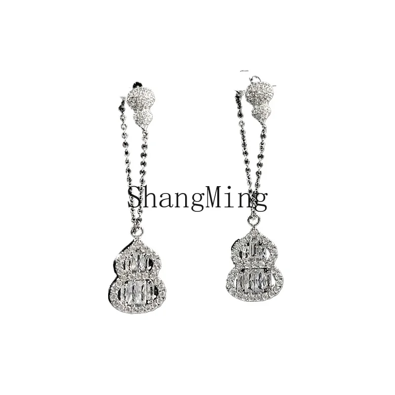 ZYH sterling silver full of diamonds exquisite light luxury gourd pendant fringed earrings women's senior sense of gas
ZYH sterling silver full of diamonds exquisite light luxury gourd pendant fringed earrings women's senior sense of gas