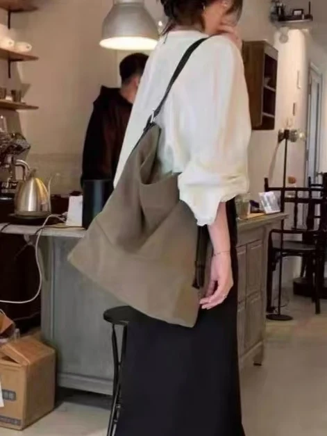 Холщовая сумка-тоут с регулируемым ремешком, сумка для груди, сумка на одно плечо, новая весенне-летняя молодежная пригородная сумка
Холщовая сумка-тоут с регулируемым ремешком, сумка для груди, сумка на одно плечо, новая весенне-летняя молодежная пригородная сумка