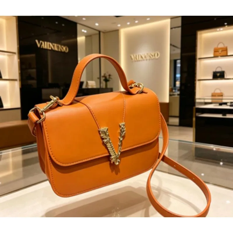 Fashionable Vintage Women Tote Bag Classic Paris Style High End Leather Elegant Ladies Handbag Practical Daily Bag
Fashionable Vintage Women Tote Bag Classic Paris Style High End Leather Elegant Ladies Handbag Practical Daily Bag