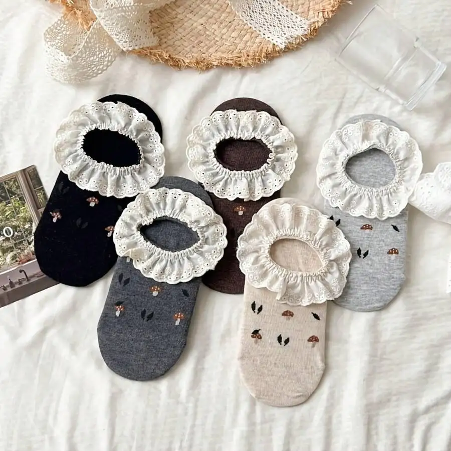 5 Pairs Women Lace Ankle Socks Spring Korean Style Cute Loafer Socks With Mushroom Print
5 Pairs Women Lace Ankle Socks Spring Korean Style Cute Loafer Socks With Mushroom Print
