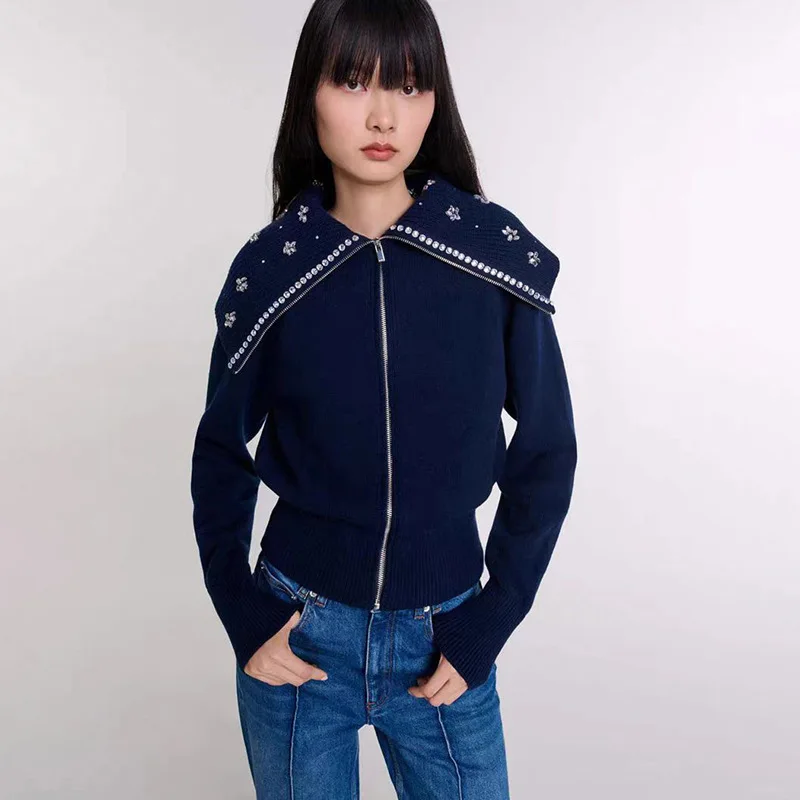 Cardigan for Women 2024 New Autumn Winter Diamond Design Turn Down Collar Zipper Fly Slim Casual Sweater
Cardigan for Women 2024 New Autumn Winter Diamond Design Turn Down Collar Zipper Fly Slim Casual Sweater