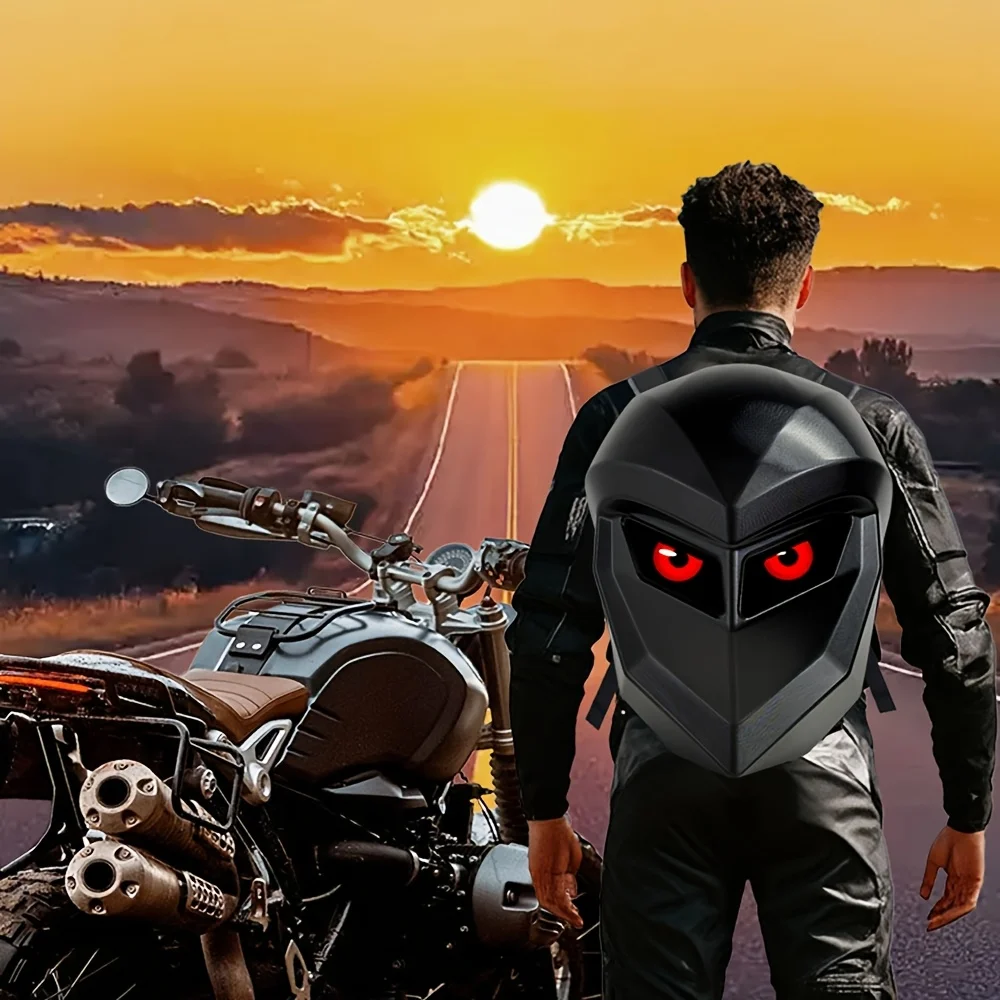 Рюкзак Blade Knight со светодиодным светящимся глазами, твердый корпус, большая вместимость, можно поставить шлем, умный экранный дисплей
Рюкзак Blade Knight со светодиодным светящимся глазами, твердый корпус, большая вместимость, можно поставить шлем, умный экранный дисплей