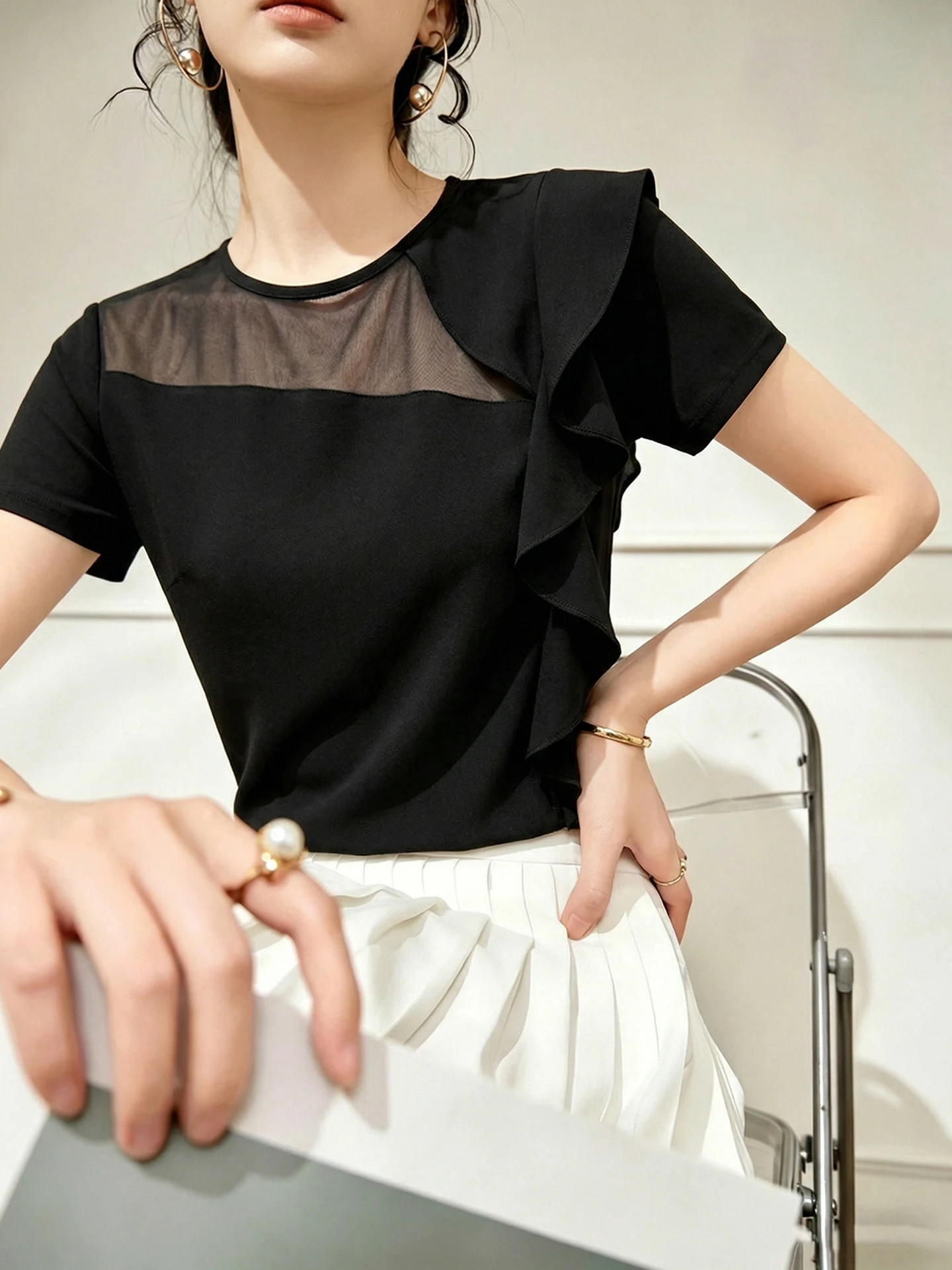 Chic Summer Short Sleeve Sun Protection T-Shirt Fashionable Bordered Design Commute Style Straight Cut Women's Top
Chic Summer Short Sleeve Sun Protection T-Shirt Fashionable Bordered Design Commute Style Straight Cut Women's Top