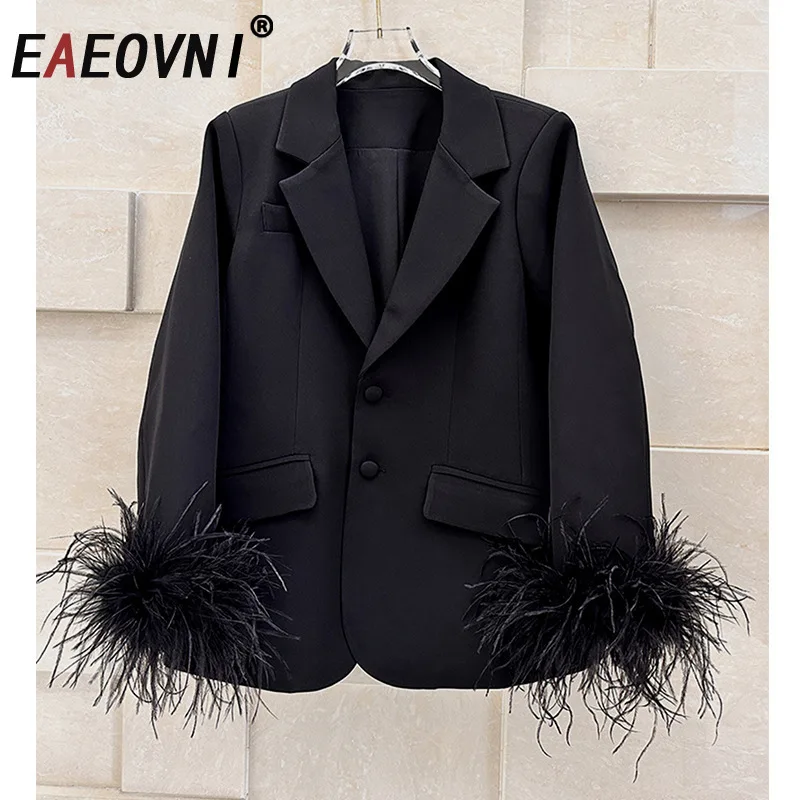 EAEOVNI Feather Spliced Sleeve Women's Suit Blazer Fashion Black Notched Collar Office Lady Jacket Coat 2026 Spring New Clothing
EAEOVNI Feather Spliced Sleeve Women's Suit Blazer Fashion Black Notched Collar Office Lady Jacket Coat 2026 Spring New Clothing