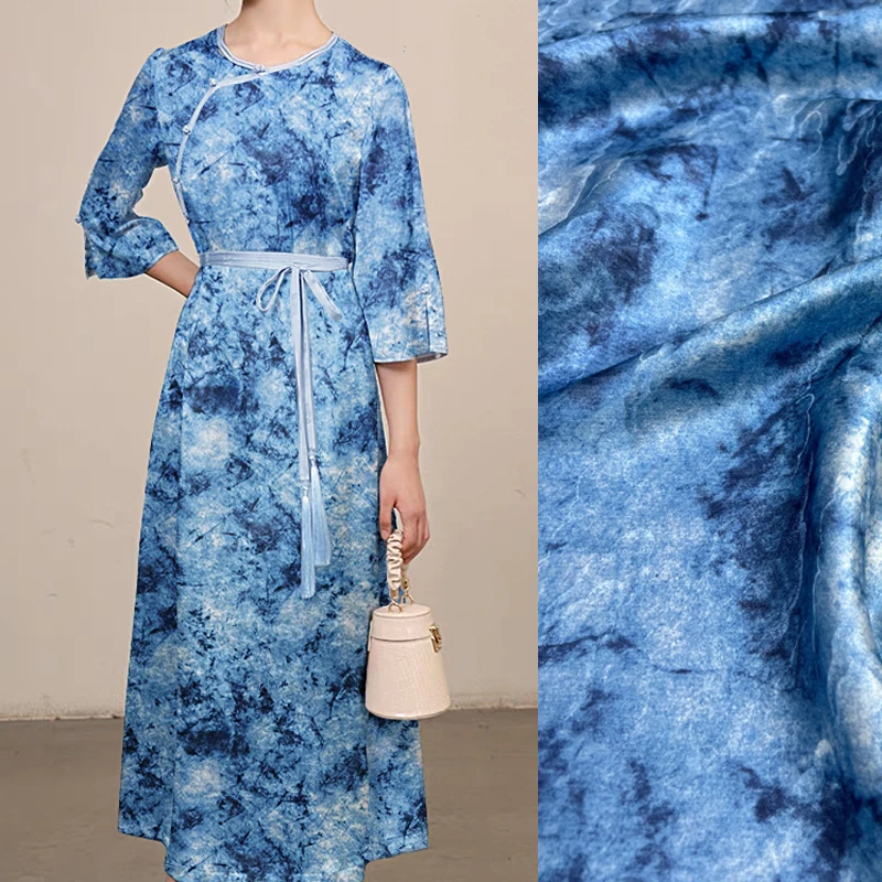 114CM Wide 17MM Jacquard Silk Fabric for Summer One-piece Dress Clothes Pants Butterfly Floral Blue Silk Fabric D1542
114CM Wide 17MM Jacquard Silk Fabric for Summer One-piece Dress Clothes Pants Butterfly Floral Blue Silk Fabric D1542