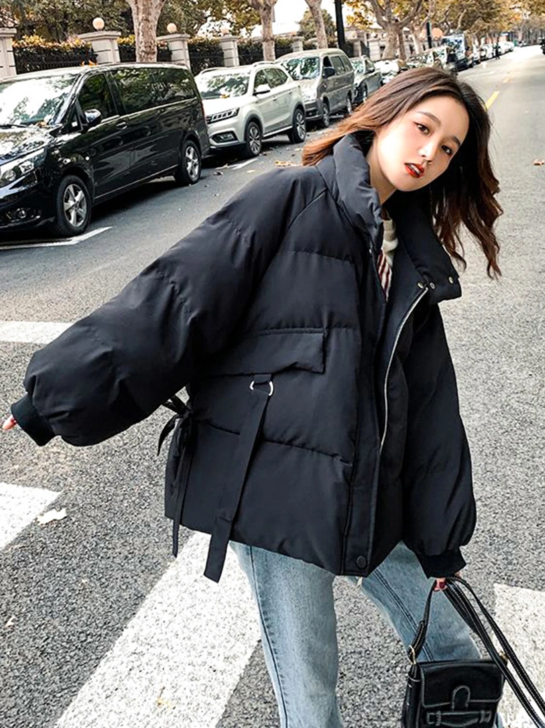 Black Short Lightweight Women's down Jacket Winter Coat Cotton Blend Korean Style Commute Fashion Button Zipper Pocket
Black Short Lightweight Women's down Jacket Winter Coat Cotton Blend Korean Style Commute Fashion Button Zipper Pocket