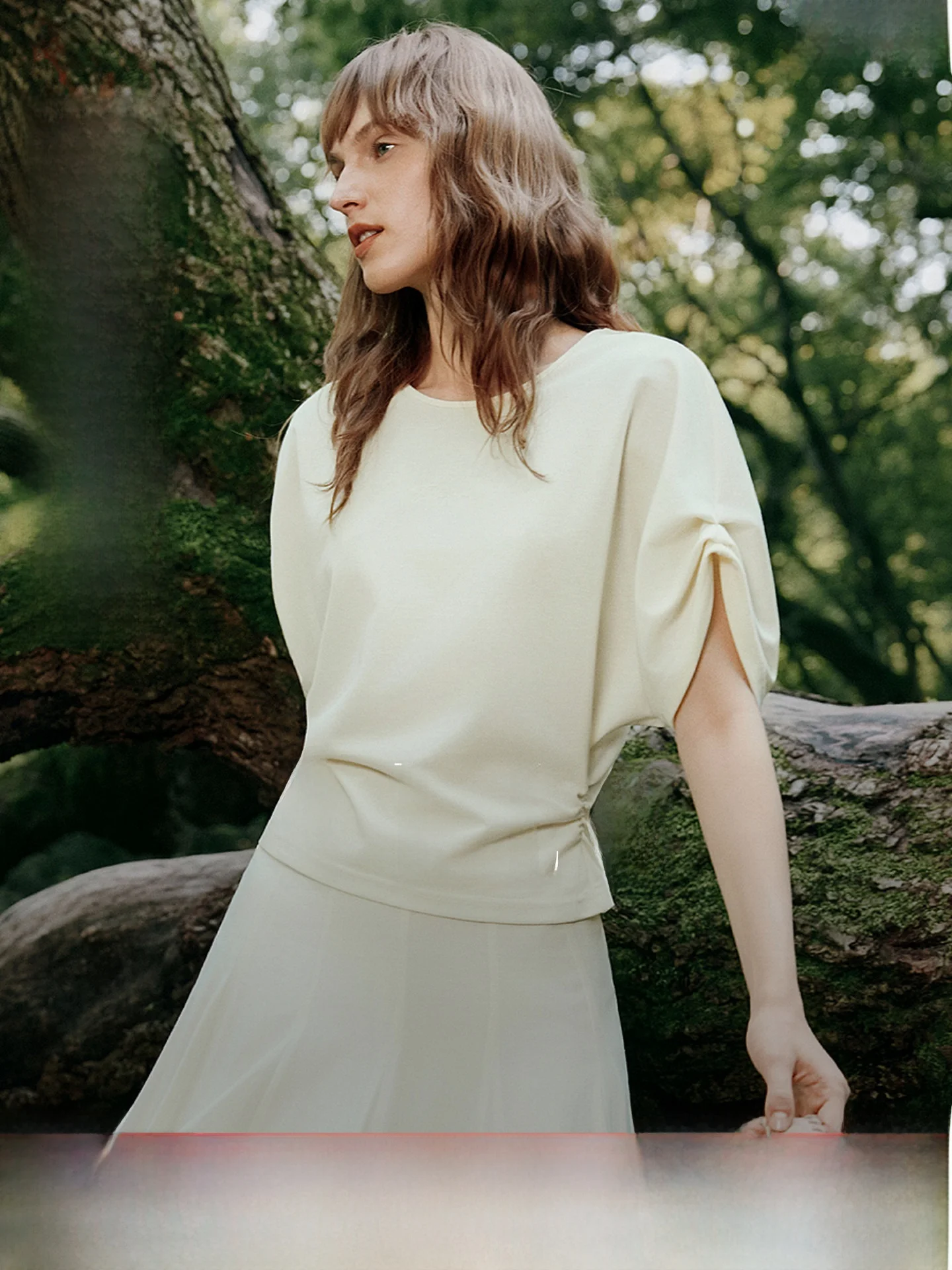Elle Casual Loose Batwing Sleeve round Neck Short Sleeve T-Shirt Women's Summer New Style High Comfort Level Top Fashion Design
Elle Casual Loose Batwing Sleeve round Neck Short Sleeve T-Shirt Women's Summer New Style High Comfort Level Top Fashion Design