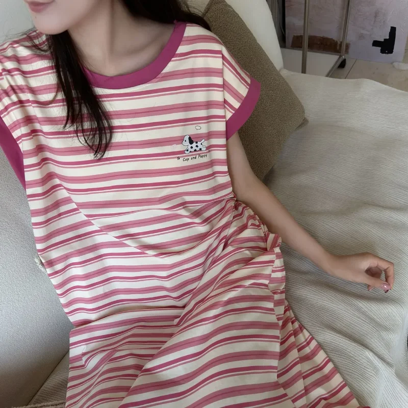 Women Cotton Striped Sleeveless Nightgown with Chest Pad Casual Homewear Dress
Women Cotton Striped Sleeveless Nightgown with Chest Pad Casual Homewear Dress