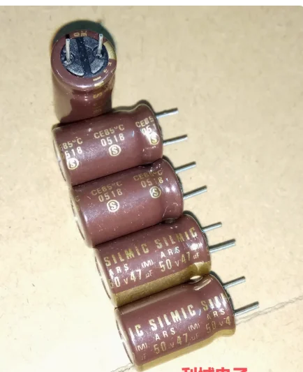 20pcs/lot Japanese original ELNA SILMIC ARS 50V 47UF 10X16MM audio electrolytic capacitors free shipping
20pcs/lot Japanese original ELNA SILMIC ARS 50V 47UF 10X16MM audio electrolytic capacitors free shipping