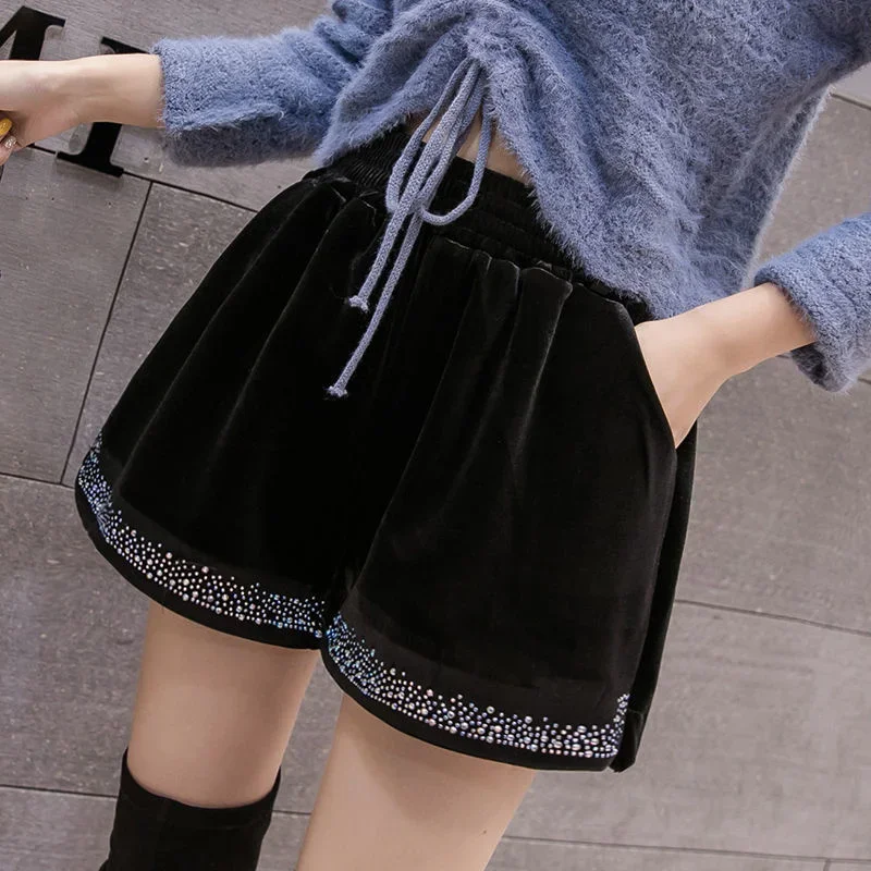 Velvet Shorts for Women 2023 High Waist Thin Leg Clothing Women Pants Summer Shorts
Velvet Shorts for Women 2023 High Waist Thin Leg Clothing Women Pants Summer Shorts