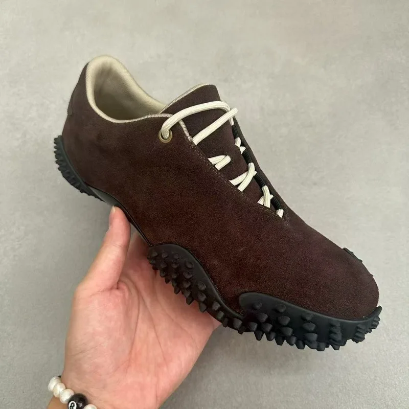 Classic Brand Comfortable Anti Slip Mountain Climbing Shoe Unisex Sport and Leisure Shoe Top Quality Wearable Trekking Sneakers
Classic Brand Comfortable Anti Slip Mountain Climbing Shoe Unisex Sport and Leisure Shoe Top Quality Wearable Trekking Sneakers