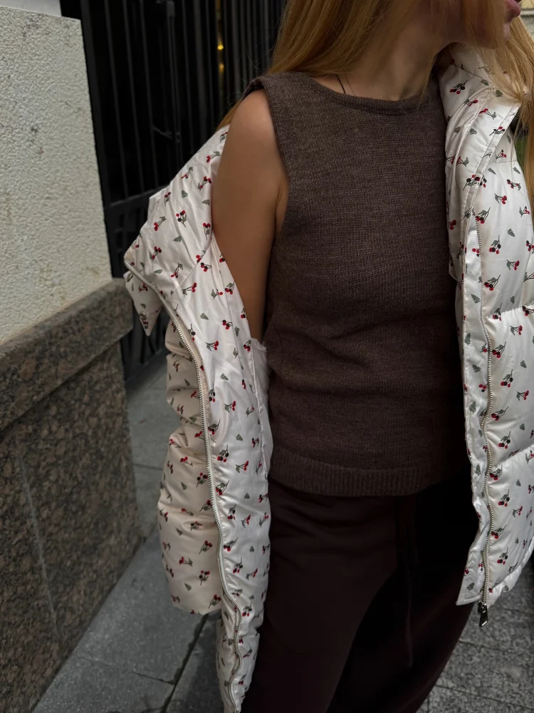 Теплые милые женские пальто из хлопка с цветочным принтом, шикарные элегантные свободные утепленные новые повседневные зимние универсальные парки High Street 
Теплые милые женские пальто из хлопка с цветочным принтом, шикарные элегантные свободные утепленные новые повседневные зимние универсальные парки High Street