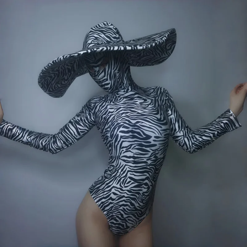 Zebra Pattern Bodysuit with Big Hat Tight Fit Stage Outfit for Nightclub DJ Singer Sexy Party Costume Dance Team Jazz Leotard
Zebra Pattern Bodysuit with Big Hat Tight Fit Stage Outfit for Nightclub DJ Singer Sexy Party Costume Dance Team Jazz Leotard