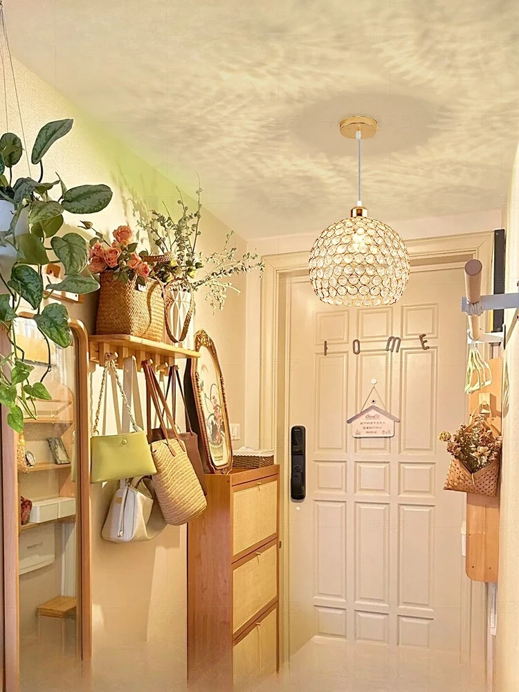 Jumeiyi entrance corridor aisle chandelier French light luxury crystal lamp Internet celebrity retro bar cloakroom entrance ligh
Jumeiyi entrance corridor aisle chandelier French light luxury crystal lamp Internet celebrity retro bar cloakroom entrance ligh
