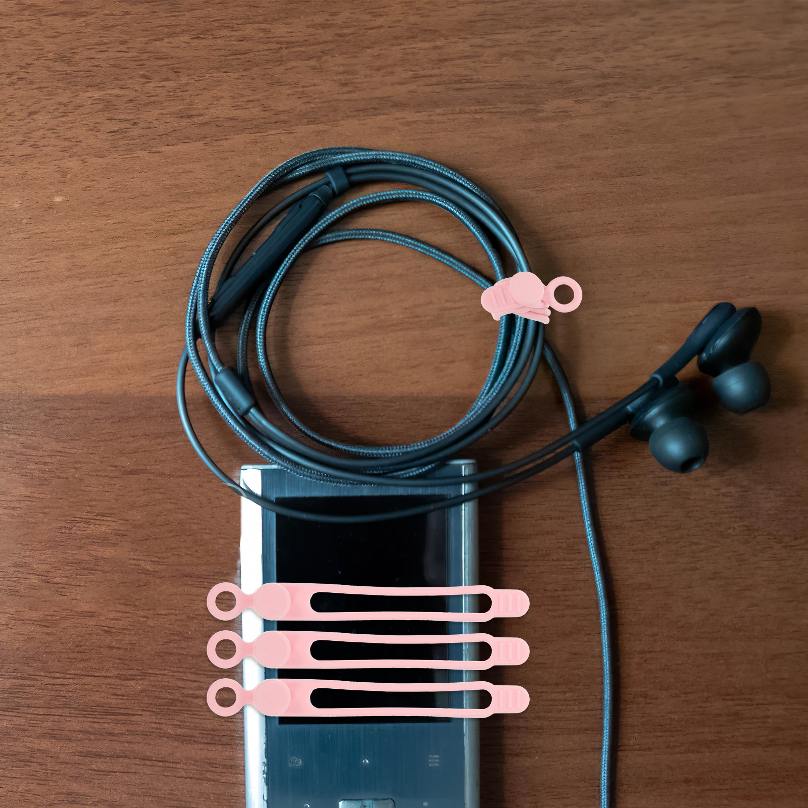 16pcs Silicone Cable Ties Reusable Wire Organizer for USB Earphone Management Compact Cord Wraps Data Cable Straps for Home
16pcs Silicone Cable Ties Reusable Wire Organizer for USB Earphone Management Compact Cord Wraps Data Cable Straps for Home