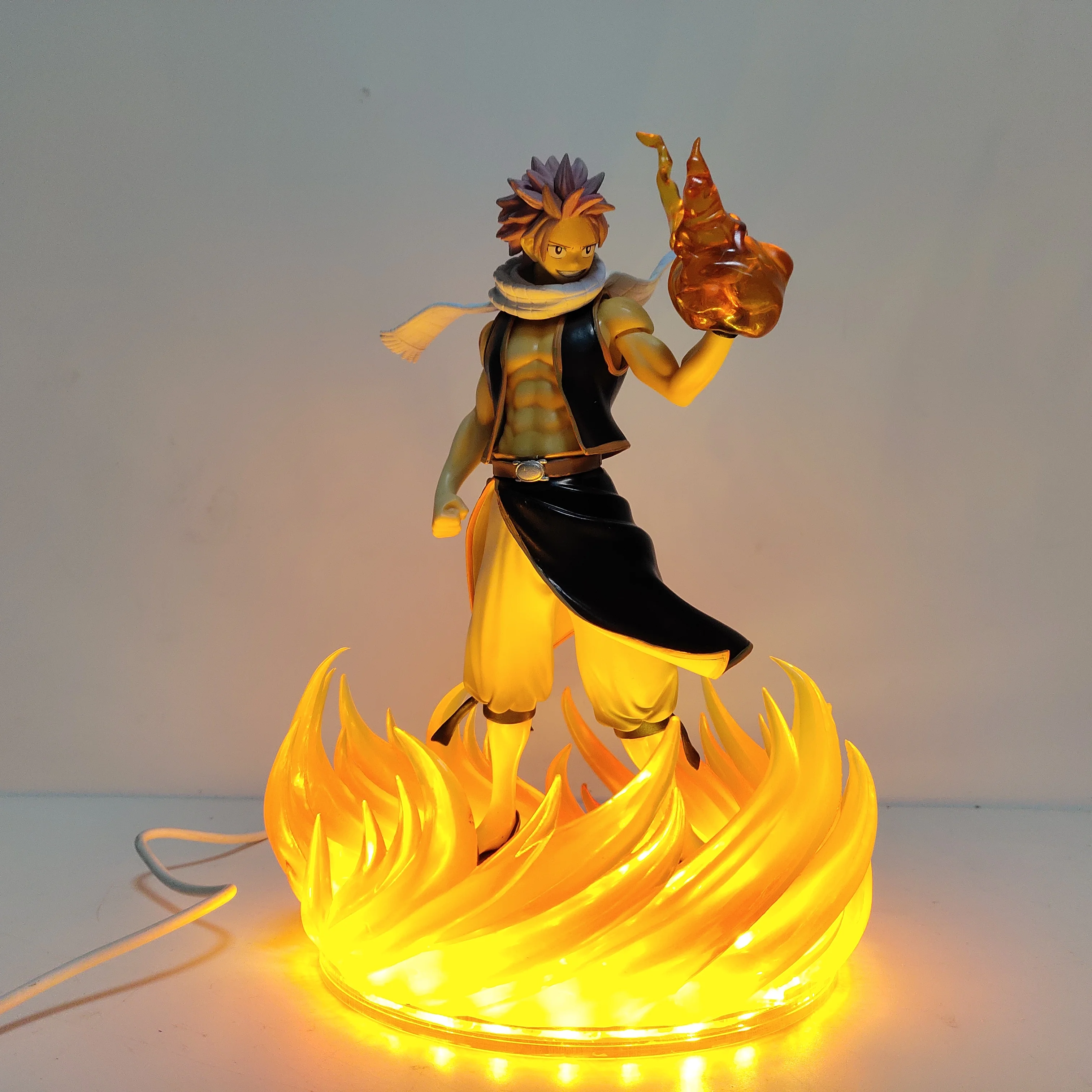 FAIRY TAIL Аниме Нацу • Dragneel Светодиодная лампа Фигурки Модель Фигурка Фигурка, база и лампа Коллекция игрушек «сделай сам»
FAIRY TAIL Аниме Нацу • Dragneel Светодиодная лампа Фигурки Модель Фигурка Фигурка, база и лампа Коллекция игрушек «сделай сам»