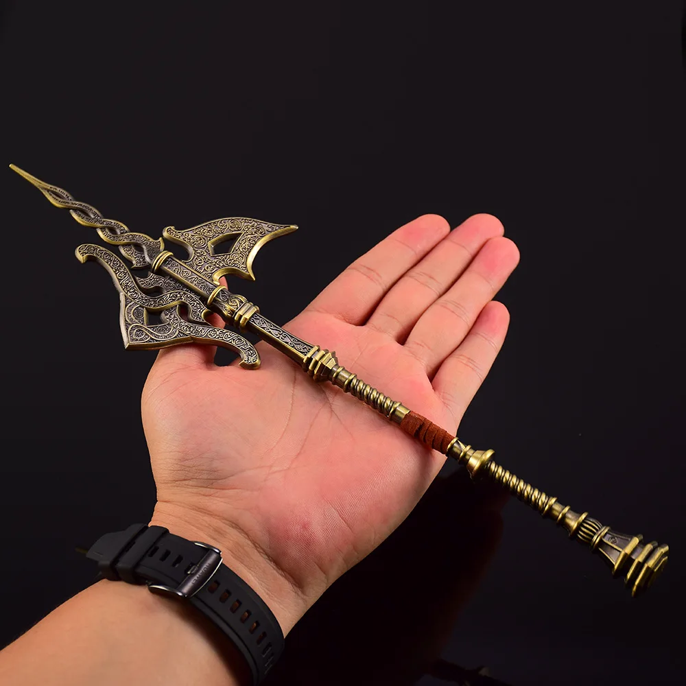 In Stock New 30cm Game Peripherals Bloodhound's Fang Model Golden Halberd Zinc Alloy Collections Best Festival Gift Toys
In Stock New 30cm Game Peripherals Bloodhound's Fang Model Golden Halberd Zinc Alloy Collections Best Festival Gift Toys