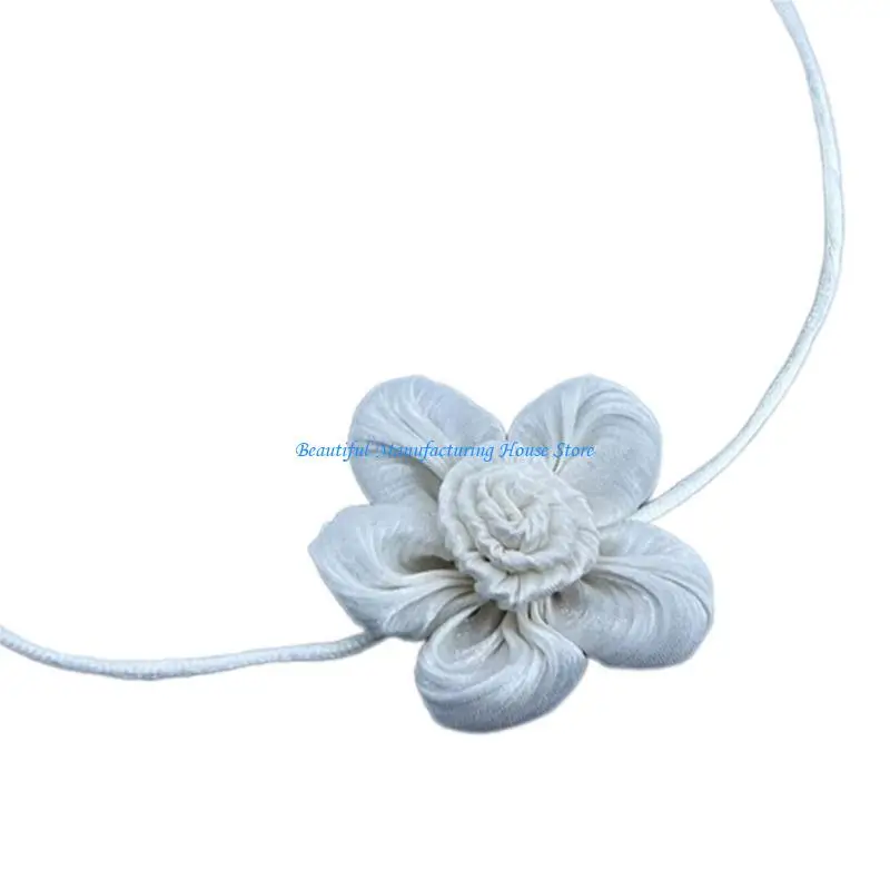 E56A Floral Necklace Flower Shapes Choker Fabric Camellia Collarbone Chains Floral Neckchain Lightweight Blossom Jewelry
E56A Floral Necklace Flower Shapes Choker Fabric Camellia Collarbone Chains Floral Neckchain Lightweight Blossom Jewelry
