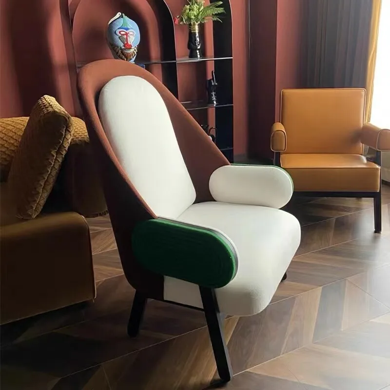 Nordic simple modern designer creative armchair living room model room fabric high back moon leisure single chair
Nordic simple modern designer creative armchair living room model room fabric high back moon leisure single chair