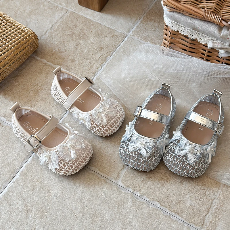 Summer New Girls Princess Mary Jane Shoes Mesh Breathable Children Flat Sandals Sweet Bowknot Fashion Kids Party Dress Sandals
Summer New Girls Princess Mary Jane Shoes Mesh Breathable Children Flat Sandals Sweet Bowknot Fashion Kids Party Dress Sandals