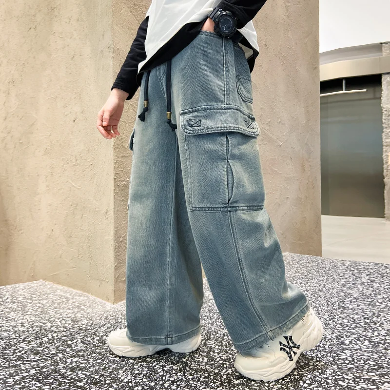 Korean Kids Casual Cargo Jeans with Pocket for Tween Boys Fashion Streetwear Denim Pants Cowboy Child Spring Fall Jeans Trousers
Korean Kids Casual Cargo Jeans with Pocket for Tween Boys Fashion Streetwear Denim Pants Cowboy Child Spring Fall Jeans Trousers