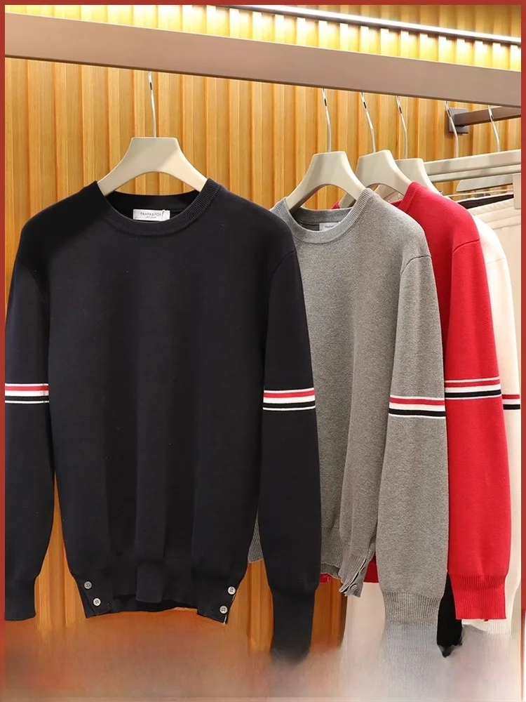 Высококачественная мужская трикотажная основа из чистого хлопка, весна-осень, новогодний многослойный модный красный свитер, повседневный свободный крой, американский слэ
Высококачественная мужская трикотажная основа из чистого хлопка, весна-осень, новогодний многослойный модный красный свитер, повседневный свободный крой, американский слэ