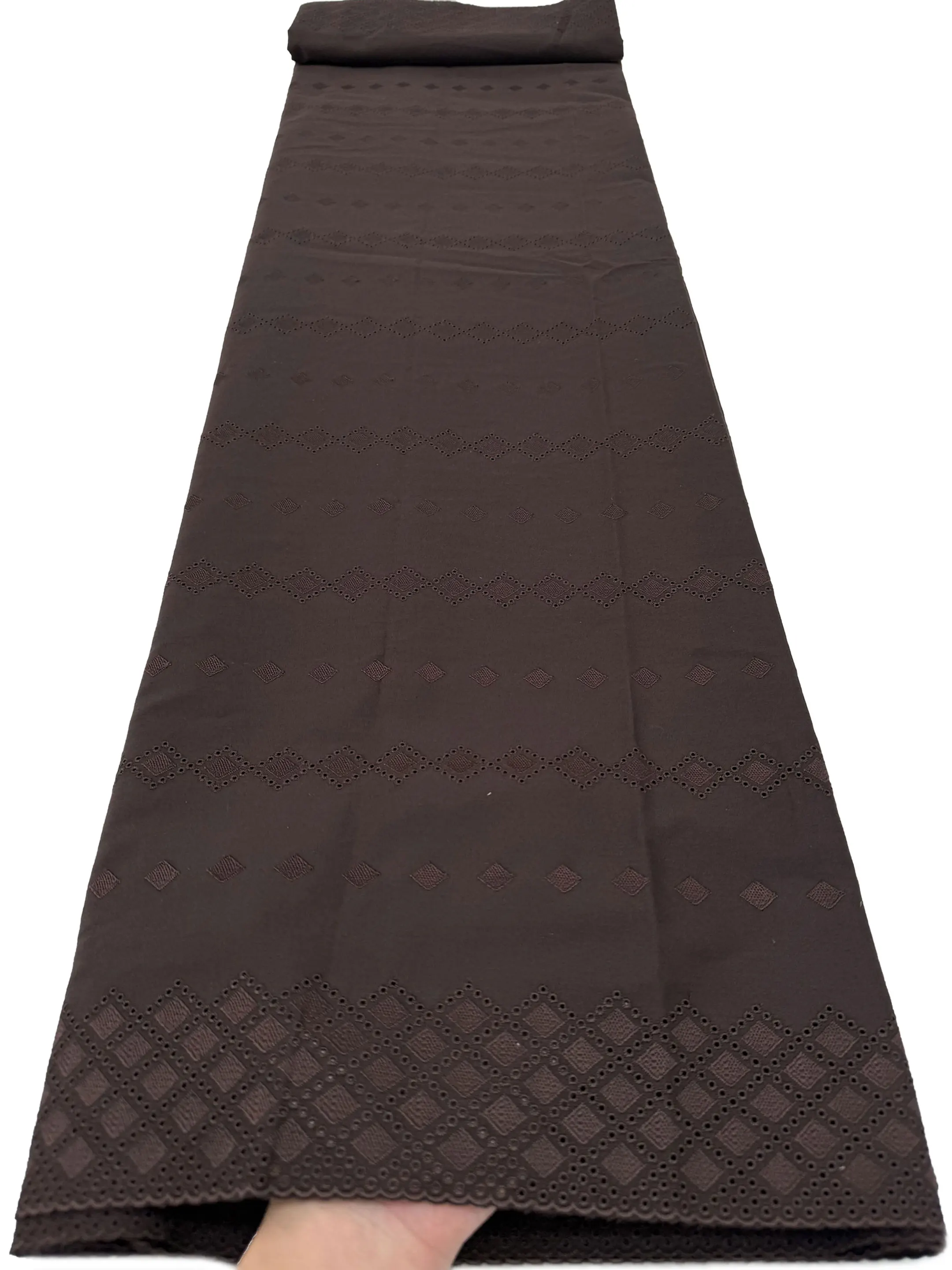 Элитная африканская кружевная ткань 2026: высококачественный швейцарский вуаль-кружевной материал, французское 100% хлопковое кружево из Нигерии для мужских платьев и рукоделия
Элитная африканская кружевная ткань 2026: высококачественный швейцарский вуаль-кружевной материал, французское 100% хлопковое кружево из Нигерии для мужских платьев и рукоделия