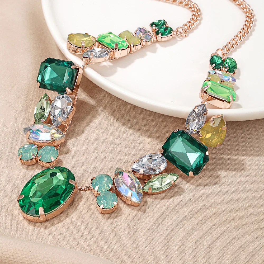 Green Rhinestone Choker Necklace Drag Queen Dubai Jewelry Geometry Oval Collar Chain for Women Catwalk Show Fashion Party Gift
Green Rhinestone Choker Necklace Drag Queen Dubai Jewelry Geometry Oval Collar Chain for Women Catwalk Show Fashion Party Gift