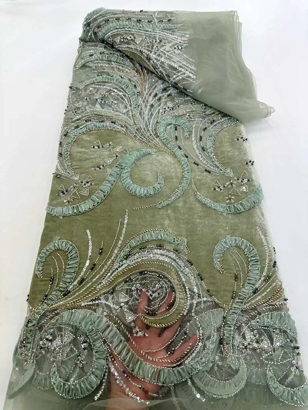 Королевская синяя африканская кружевная ткань из органзы 2026: высококачественное французское люксовое кружево с бисером, нигерийское кружево с пайетками из тюля для свадебных платьев
Королевская синяя африканская кружевная ткань из органзы 2026: высококачественное французское люксовое кружево с бисером, нигерийское кружево с пайетками из тюля для свадебных платьев