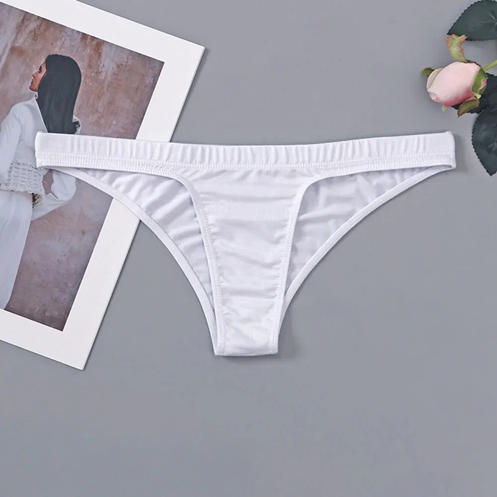 Womens Briefs Thin Sexy Sports Low Waist 18 Fancy Women Underwear Comfortable Thin Straps Simple Breathable Lingerie Set Trunks
Womens Briefs Thin Sexy Sports Low Waist 18 Fancy Women Underwear Comfortable Thin Straps Simple Breathable Lingerie Set Trunks