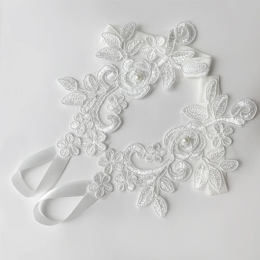 Elegant Ankle Chain White Link Flowers Pattern Barefoot Sandal Anklet Bracelet Comfortable Portable for Women Girls
Elegant Ankle Chain White Link Flowers Pattern Barefoot Sandal Anklet Bracelet Comfortable Portable for Women Girls