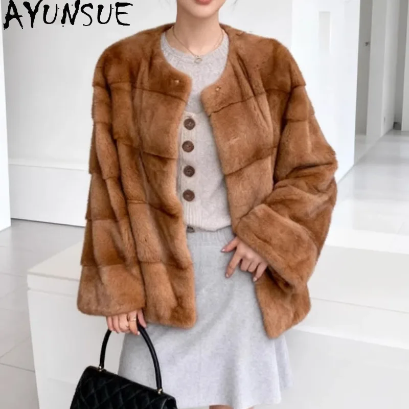 AYUNSUE Real Whole Mink Fur Coat Woman Winter Jacket Stylish Short Outerwears Long Sleeve Tops for Woman Clothes Пальто Женское
AYUNSUE Real Whole Mink Fur Coat Woman Winter Jacket Stylish Short Outerwears Long Sleeve Tops for Woman Clothes Пальто Женское