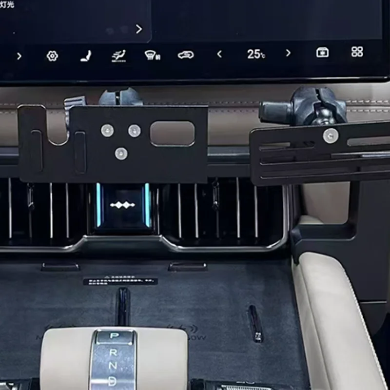 Для Denza B8 Byd Leopard 8 2025 Центральная панель управления прибором Встроенный кронштейн Направляющая Многофункциональный автомобильный держатель для телефона
Для Denza B8 Byd Leopard 8 2025 Центральная панель управления прибором Встроенный кронштейн Направляющая Многофункциональный автомобильный держатель для телефона