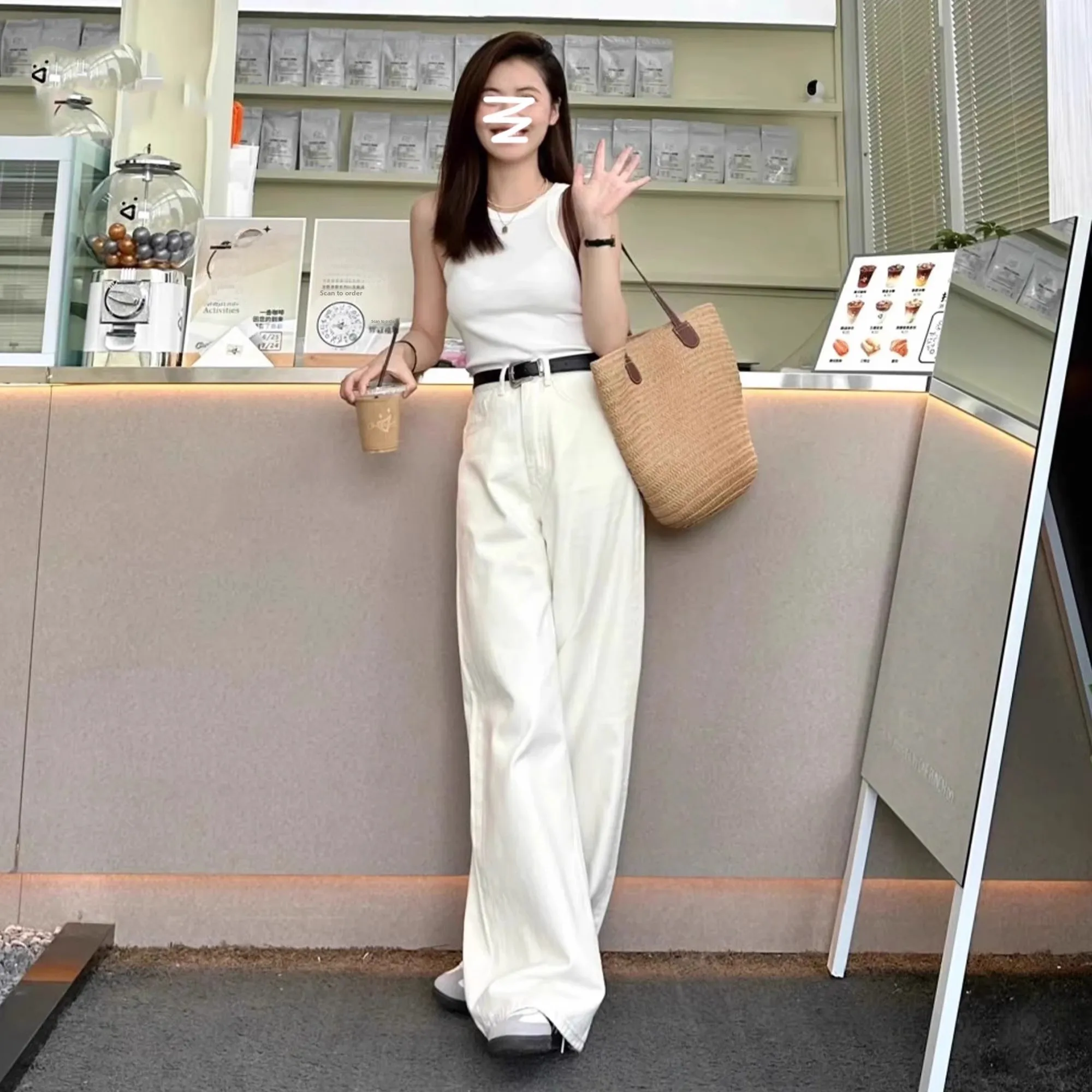 Весенне-летние широкие джинсовые джинсы с высокой талией, женские свободные утягивающие драпированные брюки длиной до пола, прямые брюки из хлопка, стрейч
Весенне-летние широкие джинсовые джинсы с высокой талией, женские свободные утягивающие драпированные брюки длиной до пола, прямые брюки из хлопка, стрейч