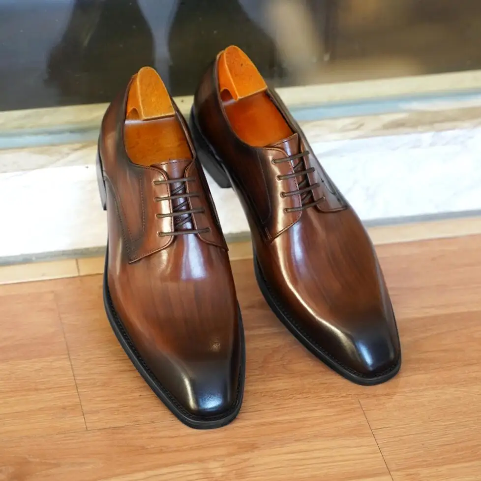 Designer Leather Mens Wholecut Shoes Luxury Brand Black Brown Dress Shoes for Business Office Formal Wear
Designer Leather Mens Wholecut Shoes Luxury Brand Black Brown Dress Shoes for Business Office Formal Wear